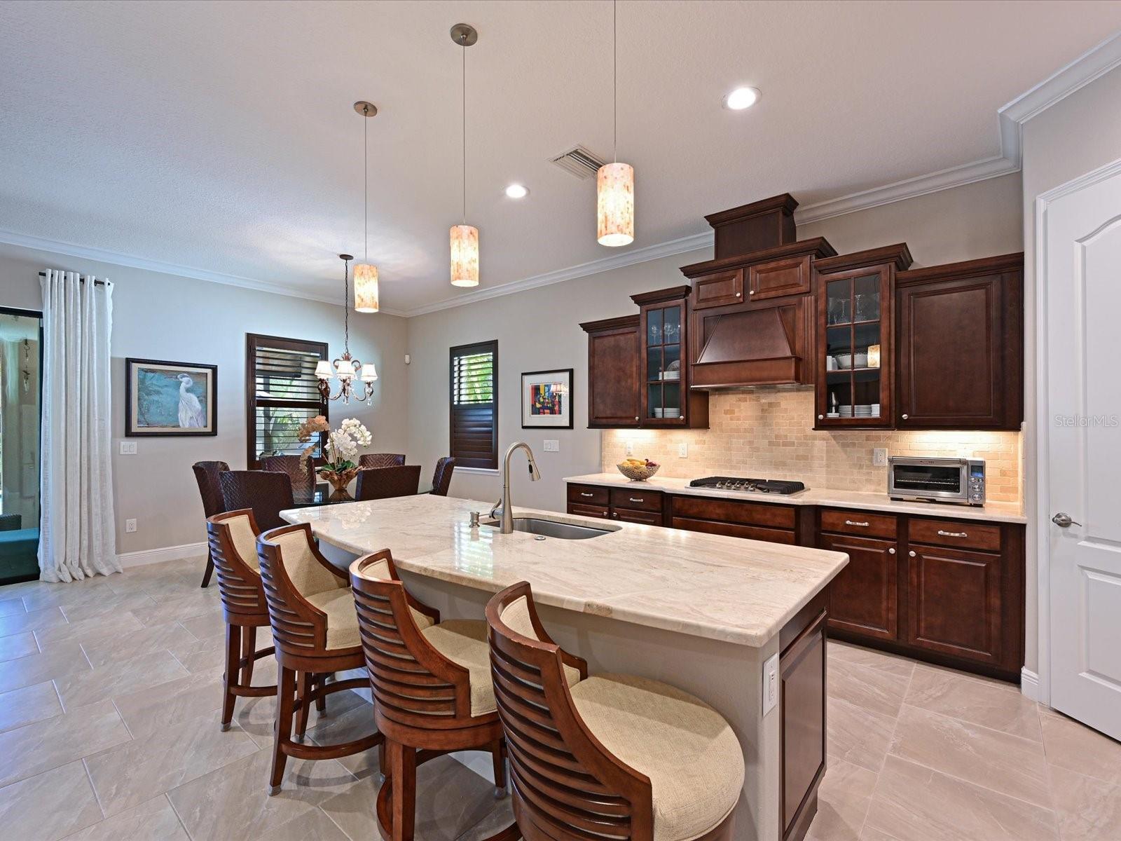 Image 9 of 49 For 6220 Champions Row Street