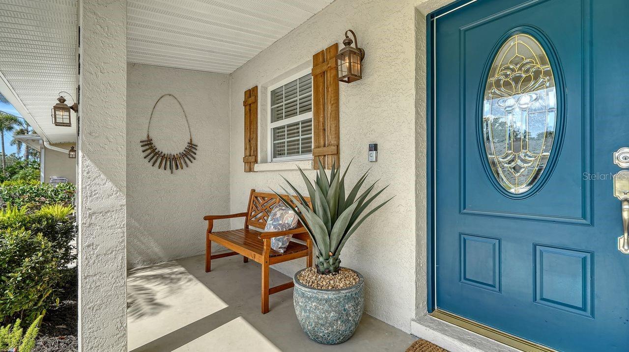 Details for 1633 Ridgewood Lane, SARASOTA, FL 34231