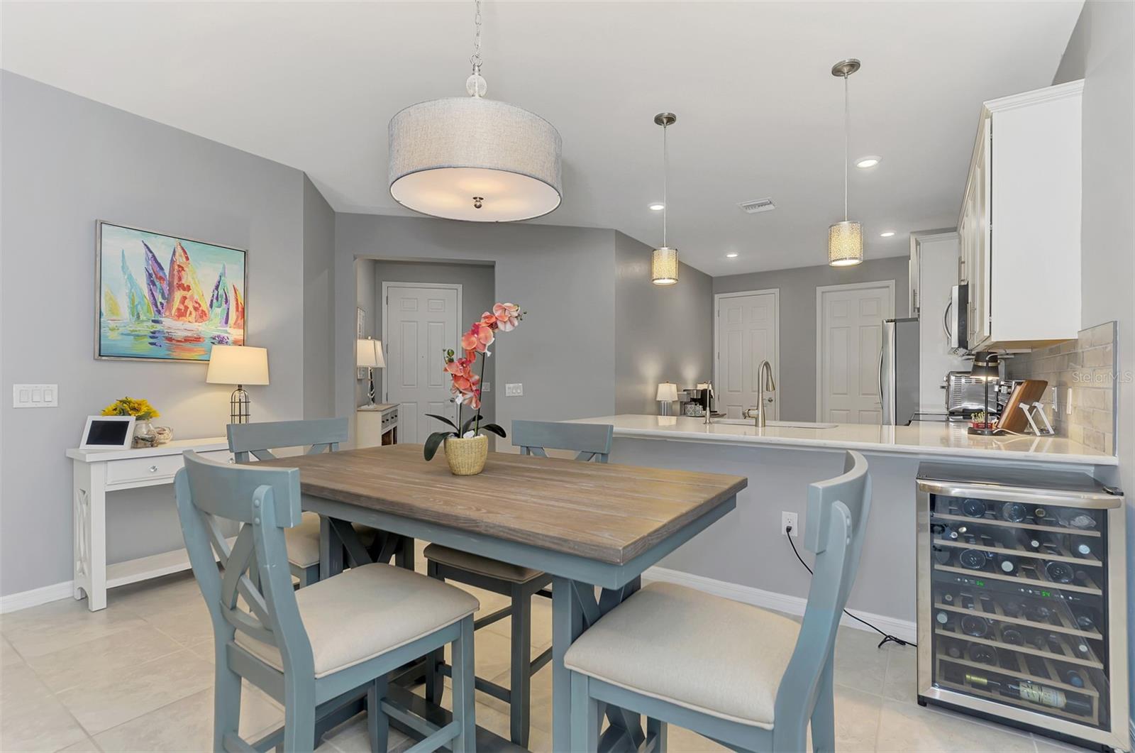 Image 13 of 56 For 18819 Lanuvio Street