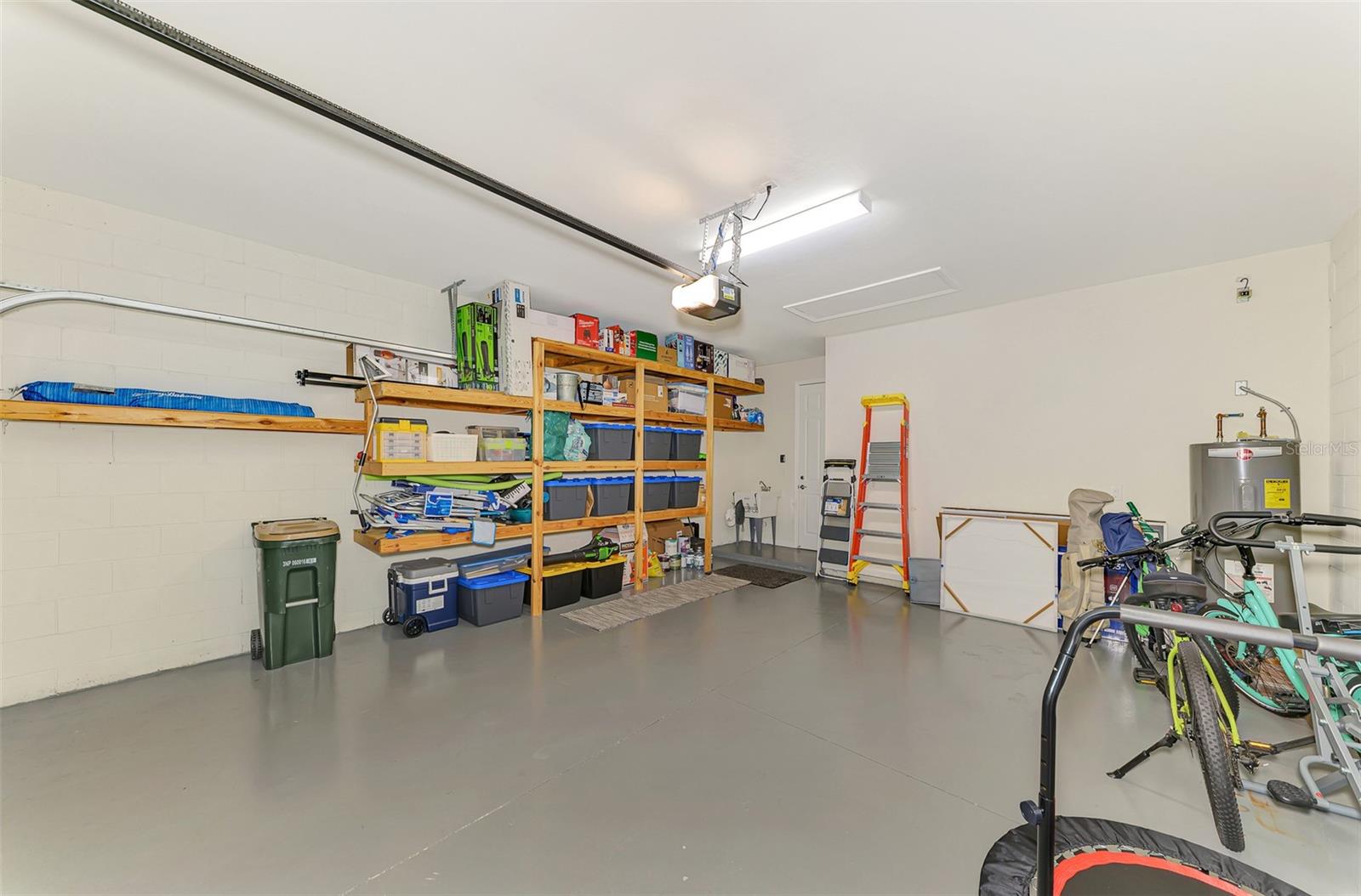 Image 43 of 56 For 18819 Lanuvio Street