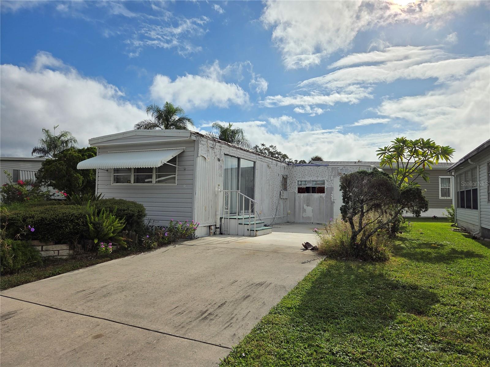 Image 2 of 12 For 3324 Laurel Oak Way