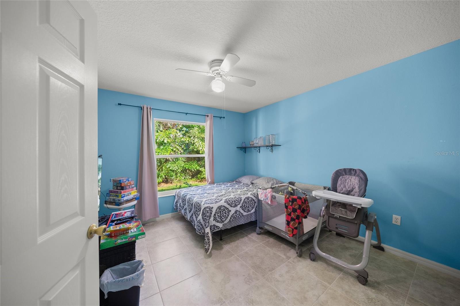 Image 23 of 43 For 4140 Malden Drive