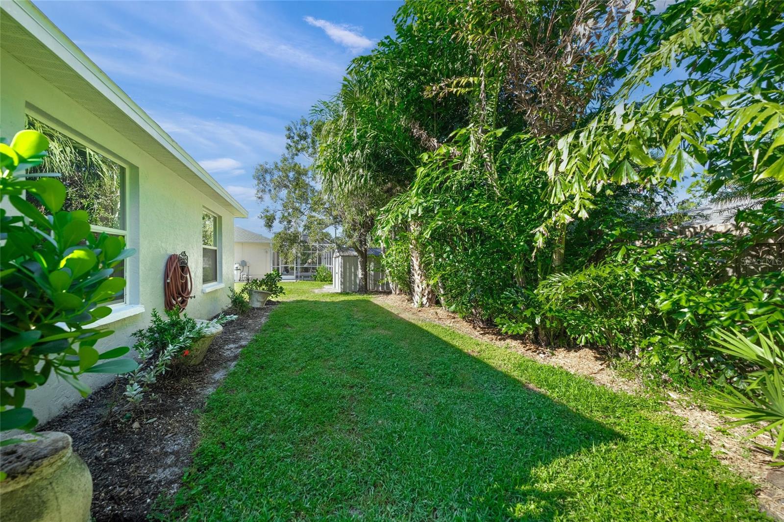 Image 32 of 43 For 4140 Malden Drive