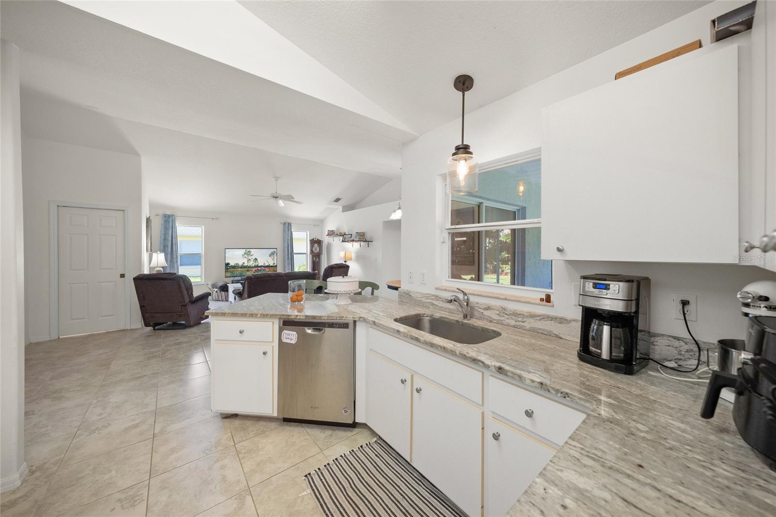 Image 6 of 43 For 4140 Malden Drive