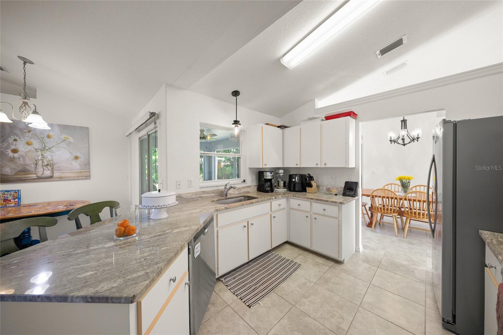 Image 7 of 43 For 4140 Malden Drive