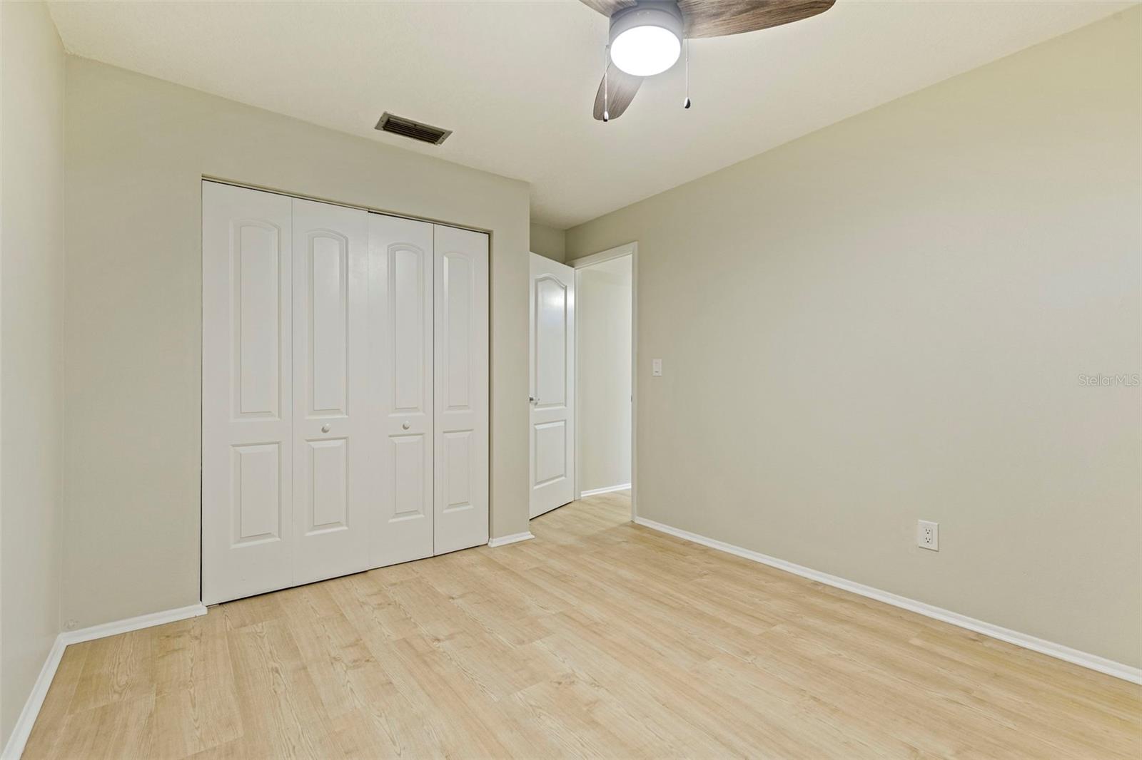 Image 11 of 35 For 1353 Wildwood Court