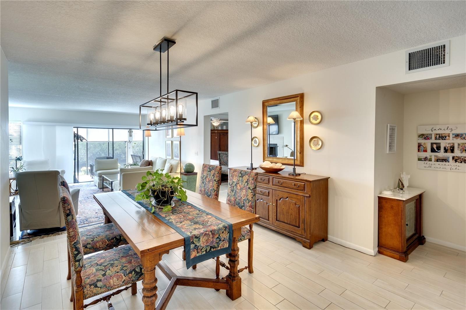 Image 5 of 31 For 8706 54th Avenue W 18