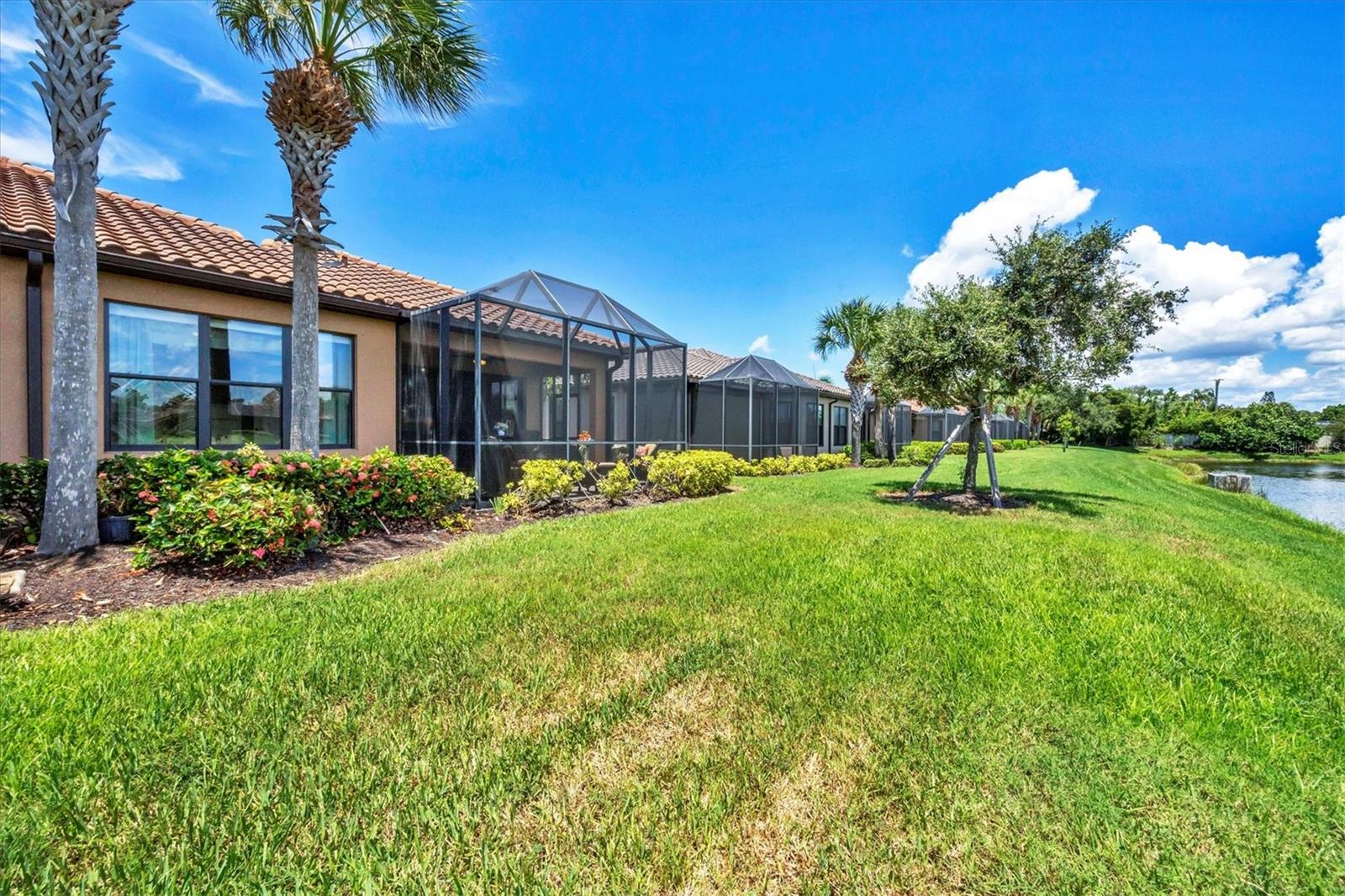 Image 29 of 49 For 8248 Varenna Drive