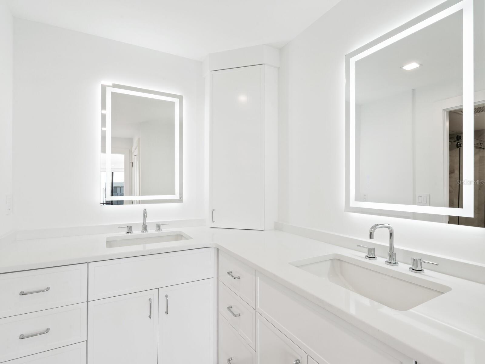 Image 17 of 52 For 770 Palm Avenue 604