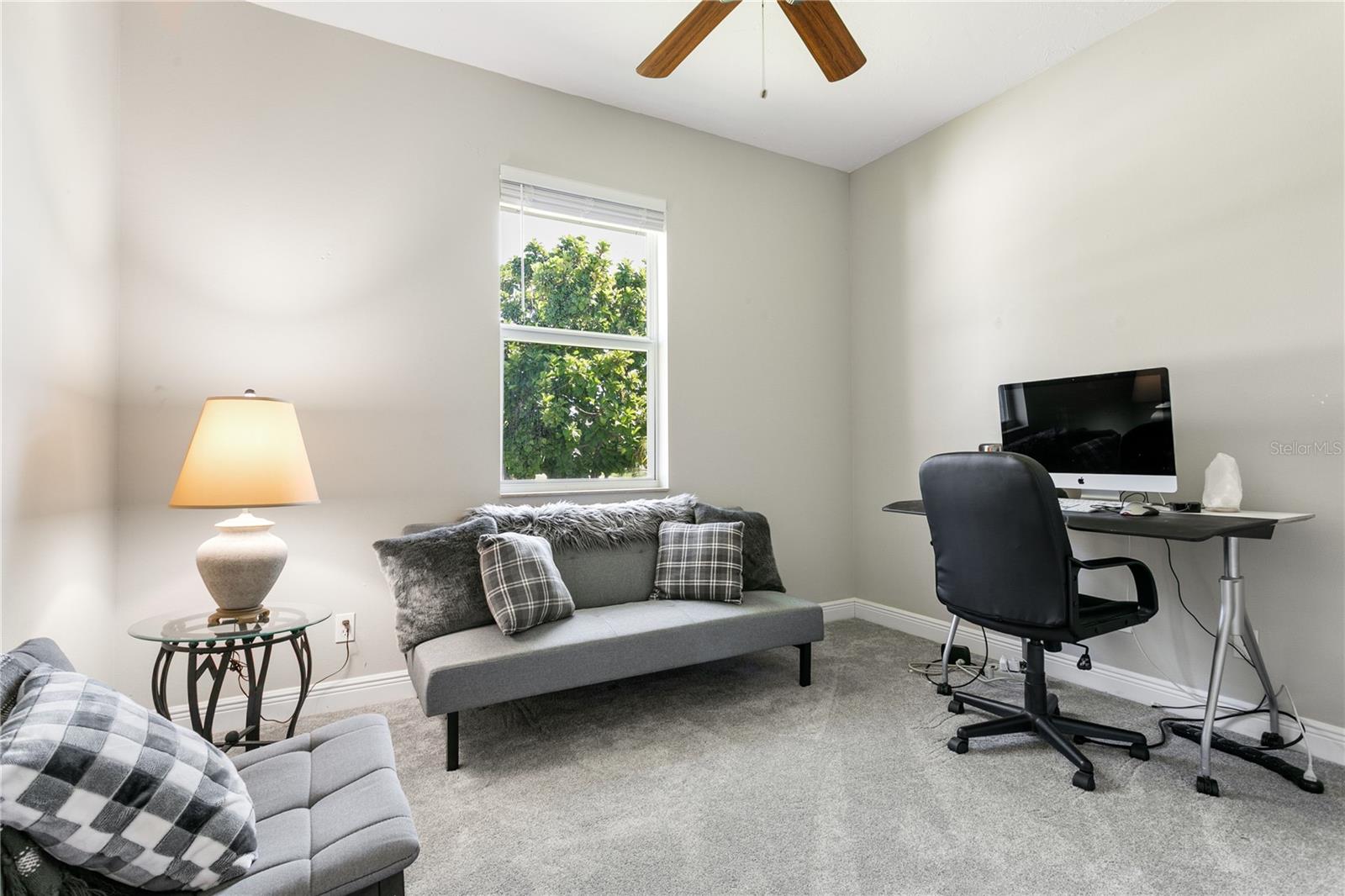 Image 12 of 19 For 601 Hamlin Street