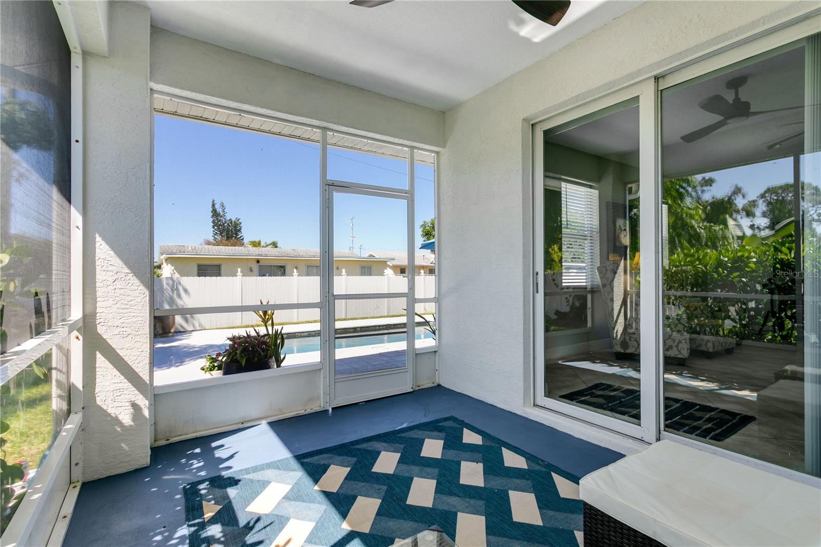 Image 14 of 19 For 601 Hamlin Street