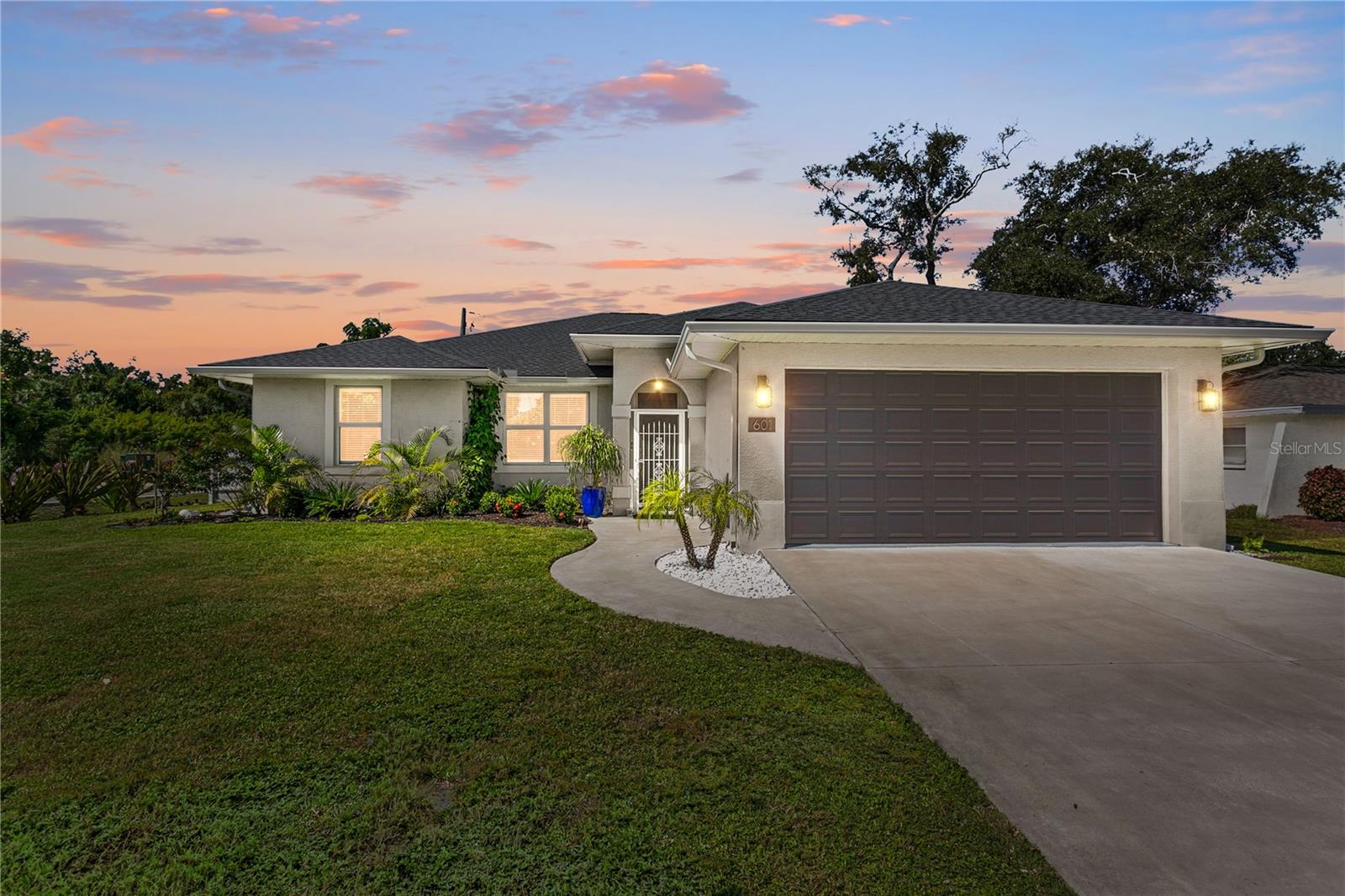 Image 19 of 19 For 601 Hamlin Street