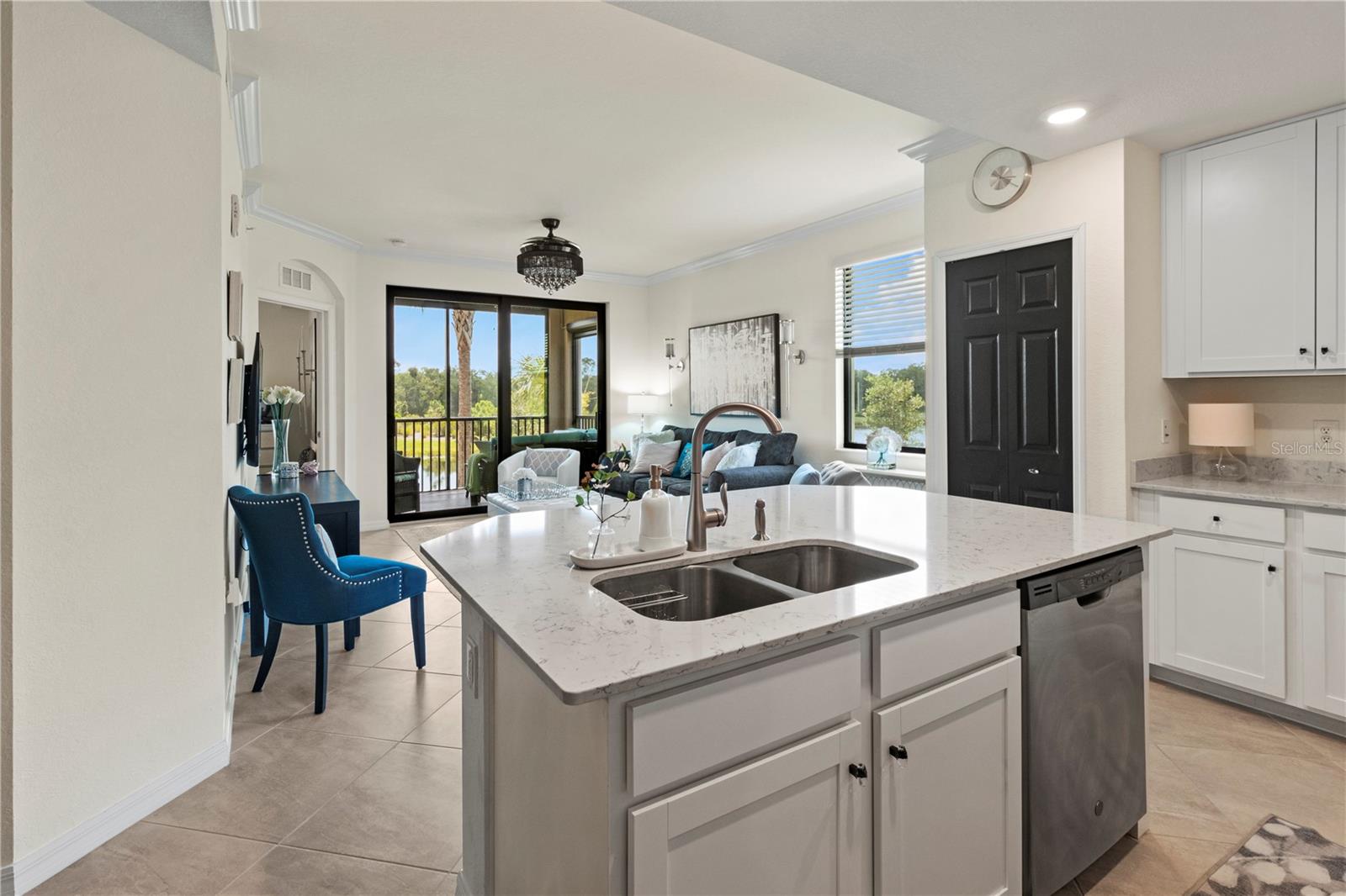 Image 19 of 89 For 17724 Gawthrop Drive 208