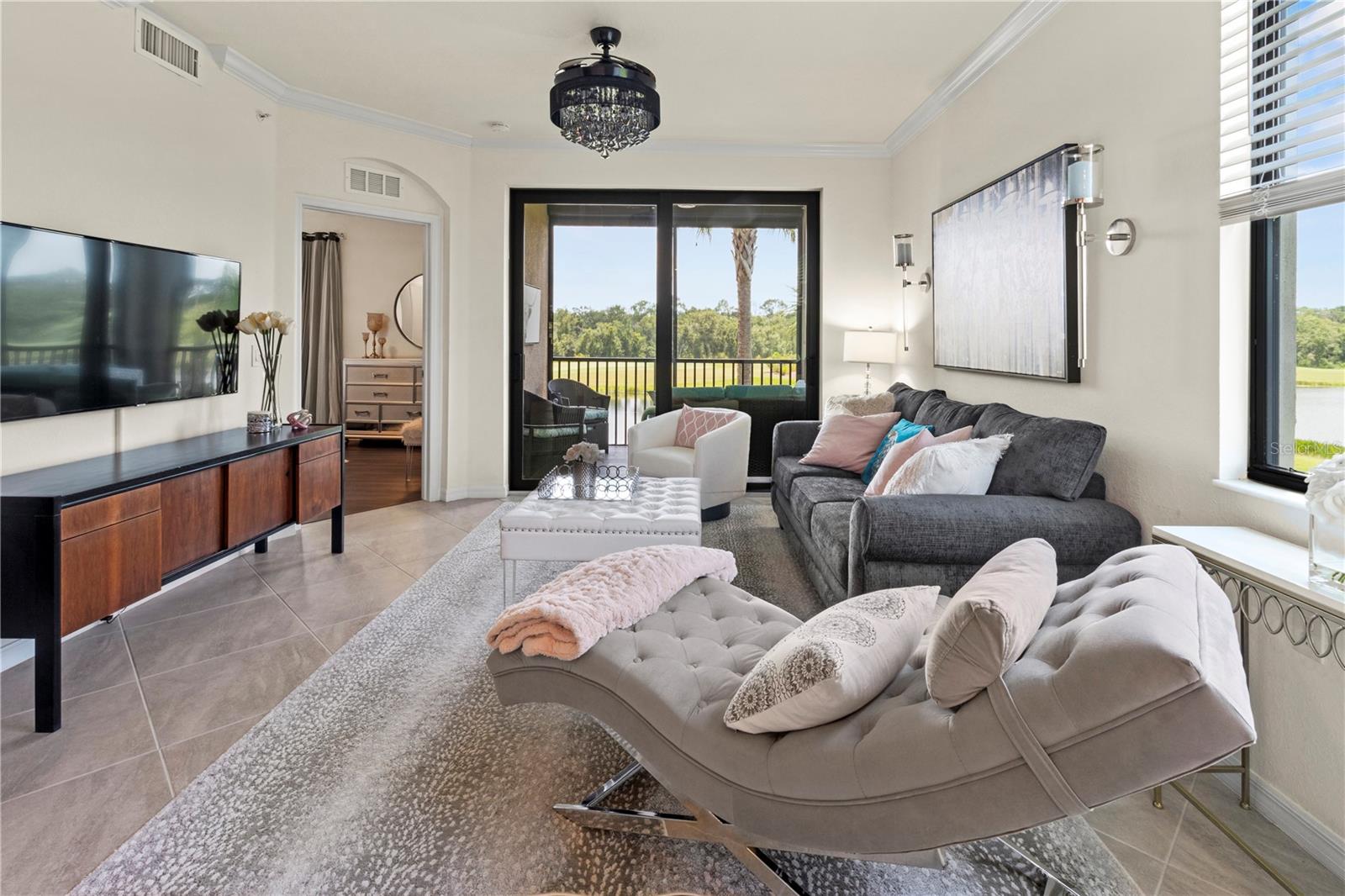 Image 20 of 89 For 17724 Gawthrop Drive 208