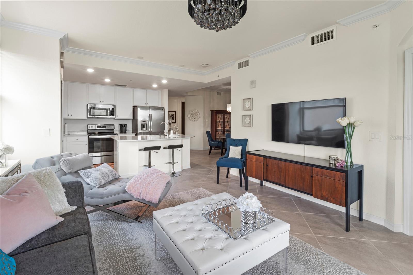 Image 21 of 89 For 17724 Gawthrop Drive 208