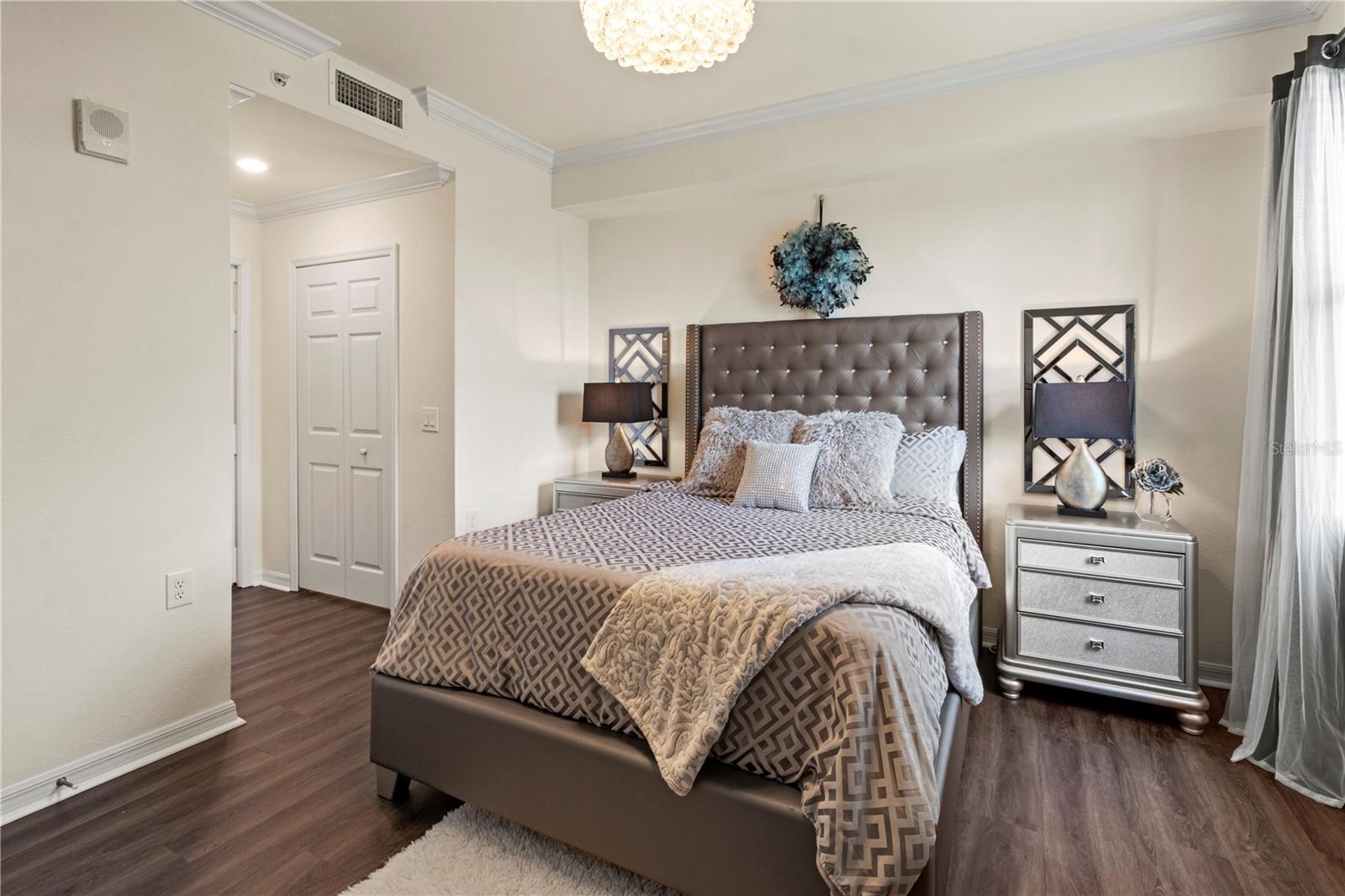 Image 26 of 89 For 17724 Gawthrop Drive 208