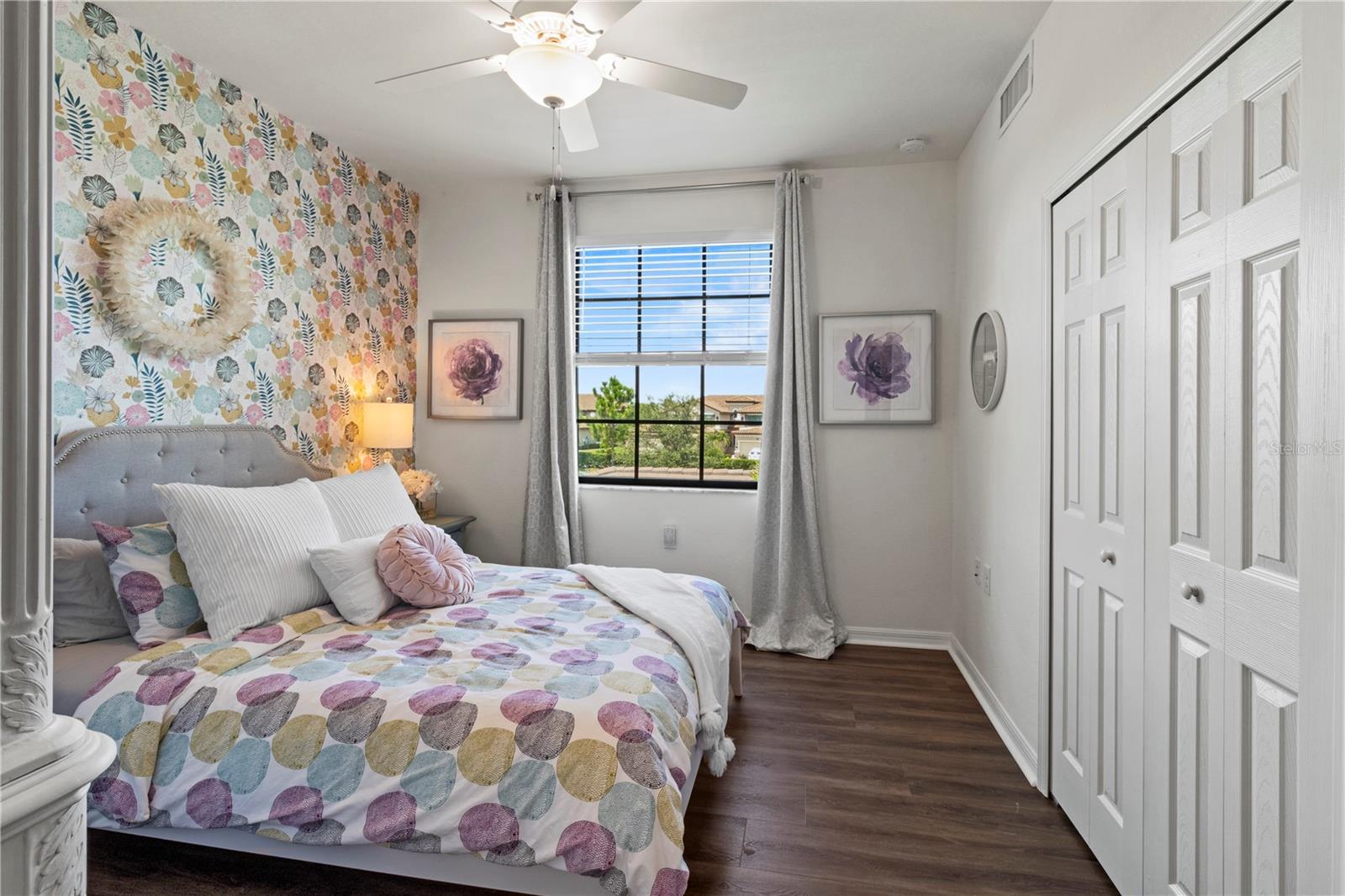 Image 36 of 89 For 17724 Gawthrop Drive 208