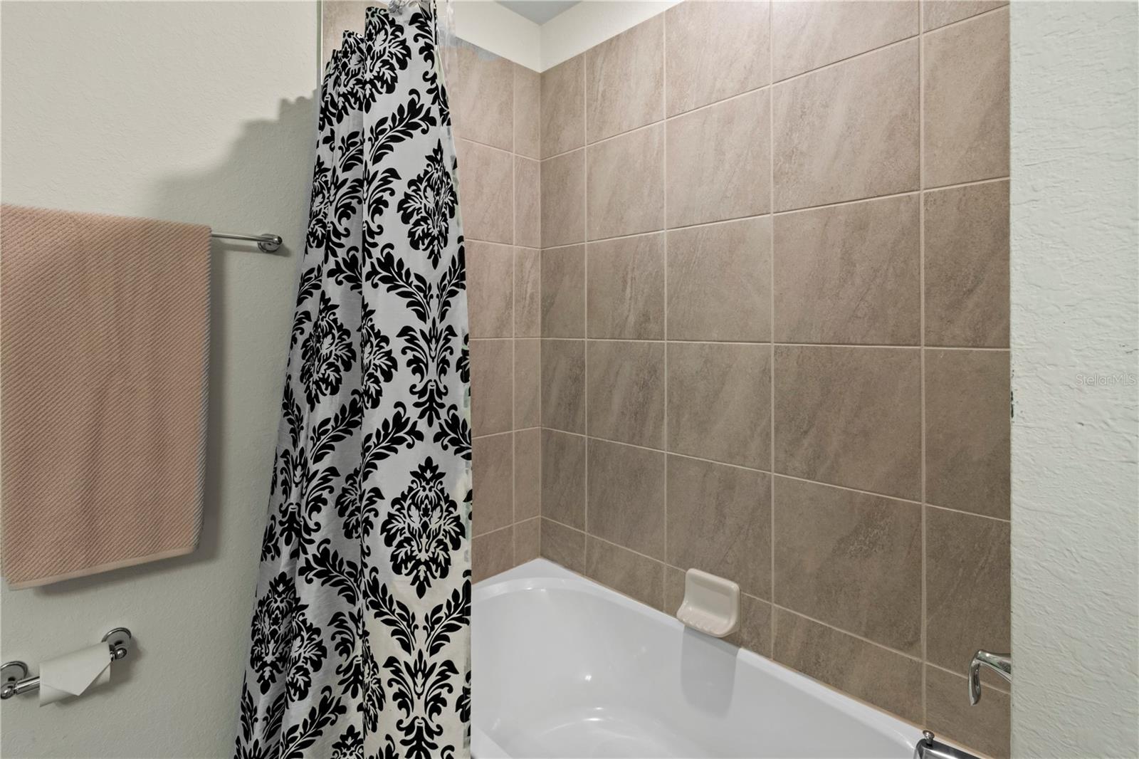 Image 38 of 89 For 17724 Gawthrop Drive 208