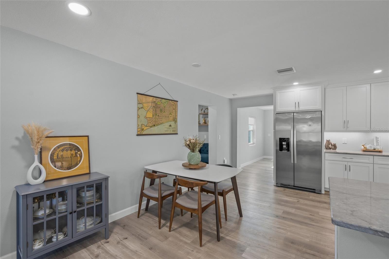 Image 11 of 47 For 744 Guild Drive