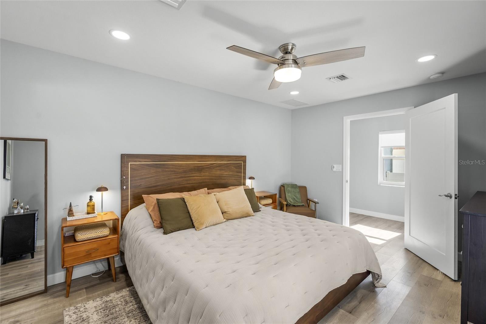 Image 15 of 47 For 744 Guild Drive