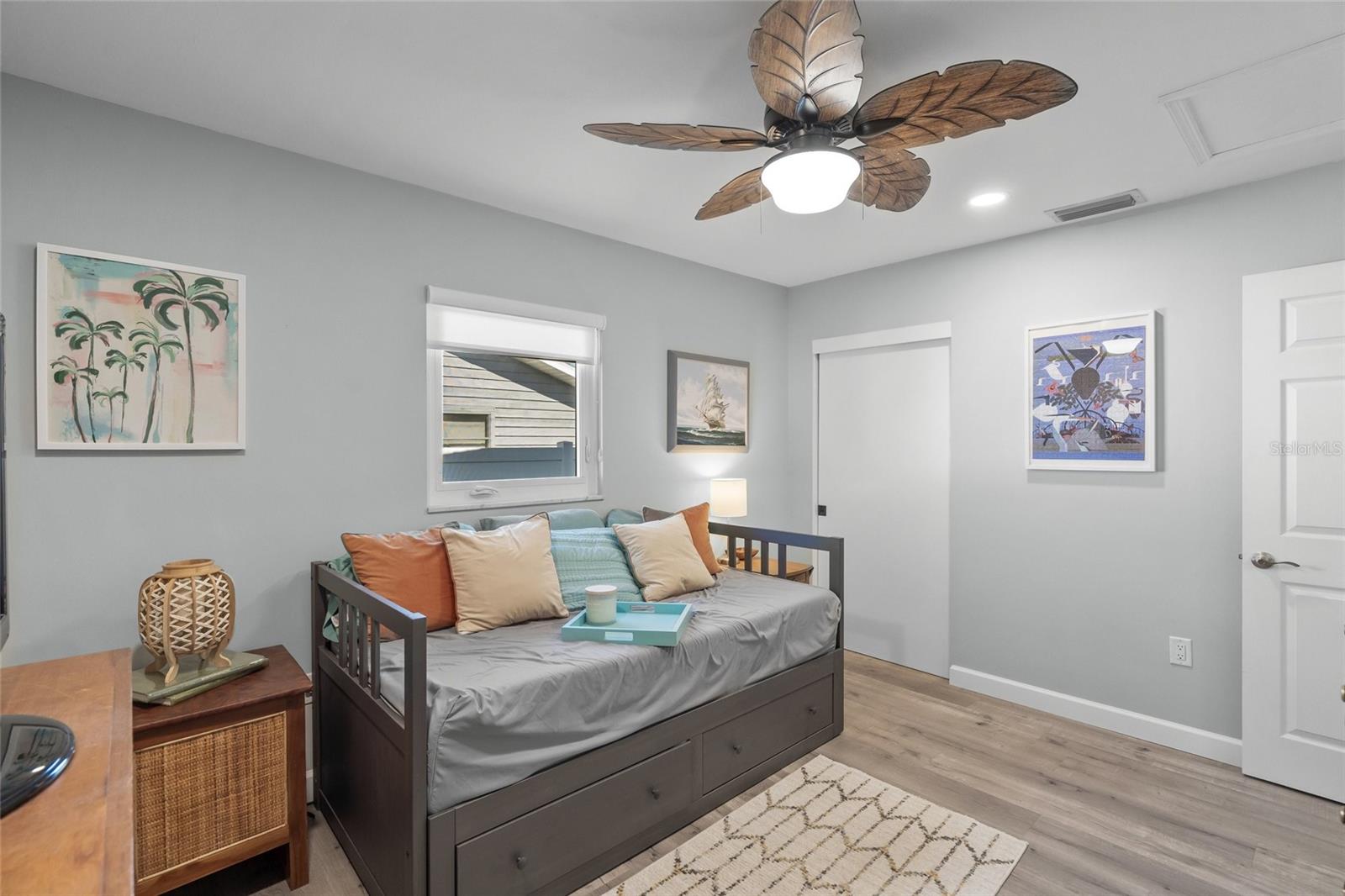 Image 24 of 47 For 744 Guild Drive