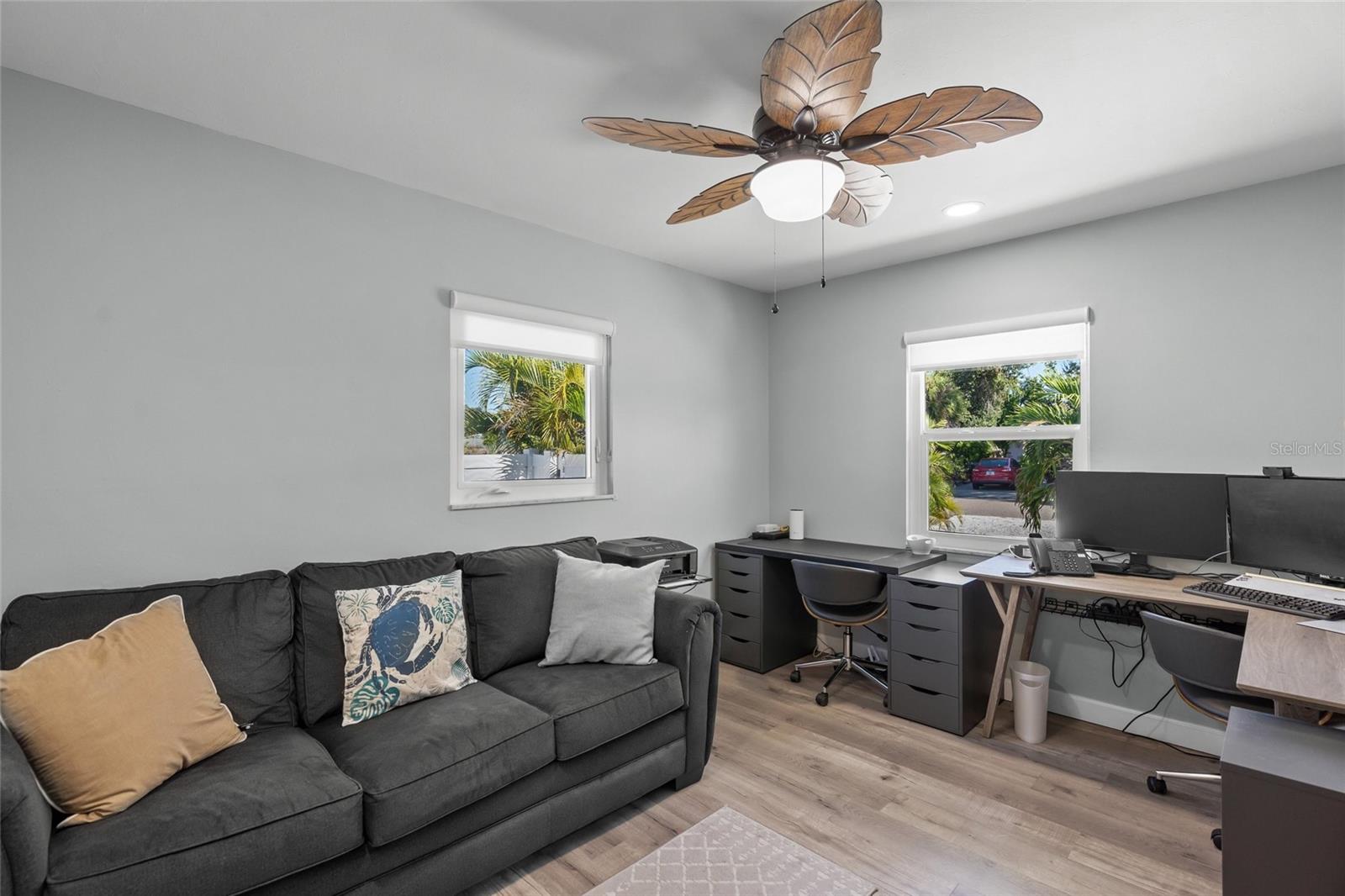 Image 27 of 47 For 744 Guild Drive