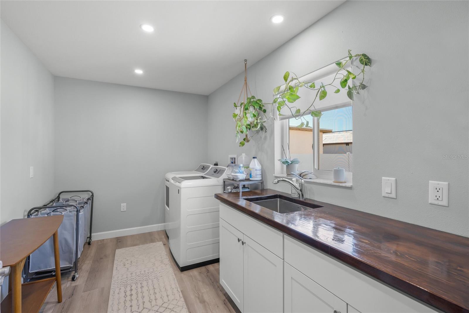 Image 31 of 47 For 744 Guild Drive