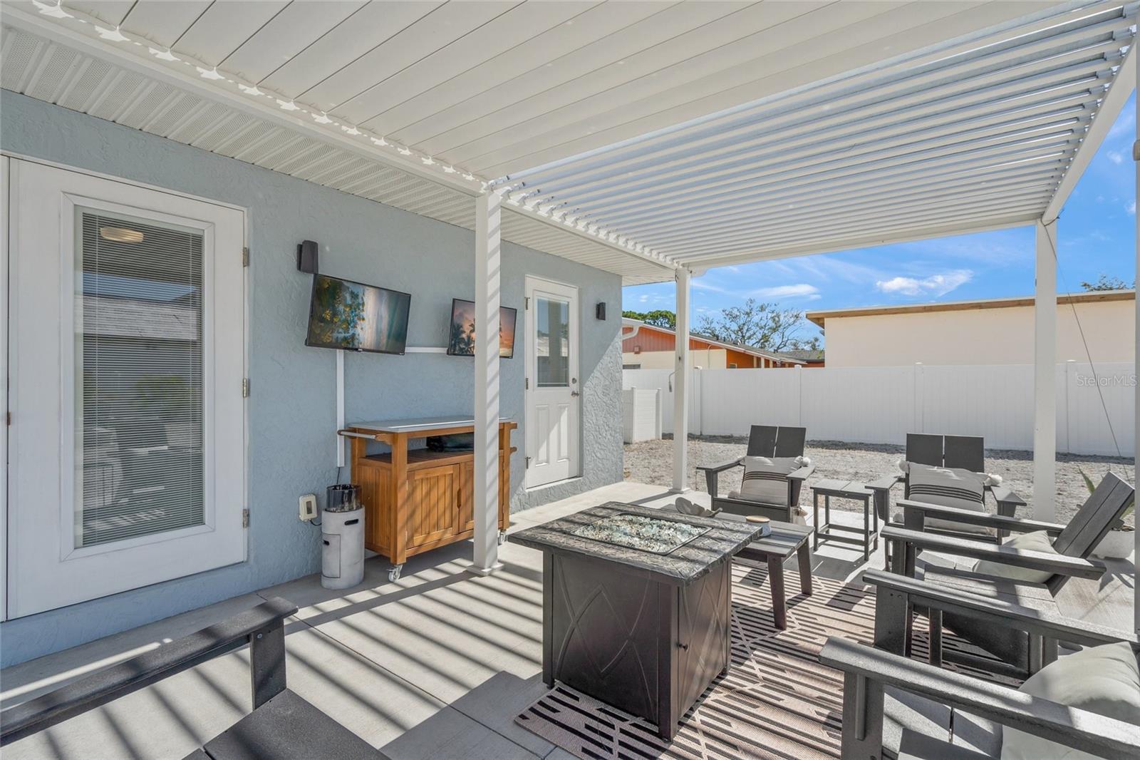 Image 32 of 47 For 744 Guild Drive