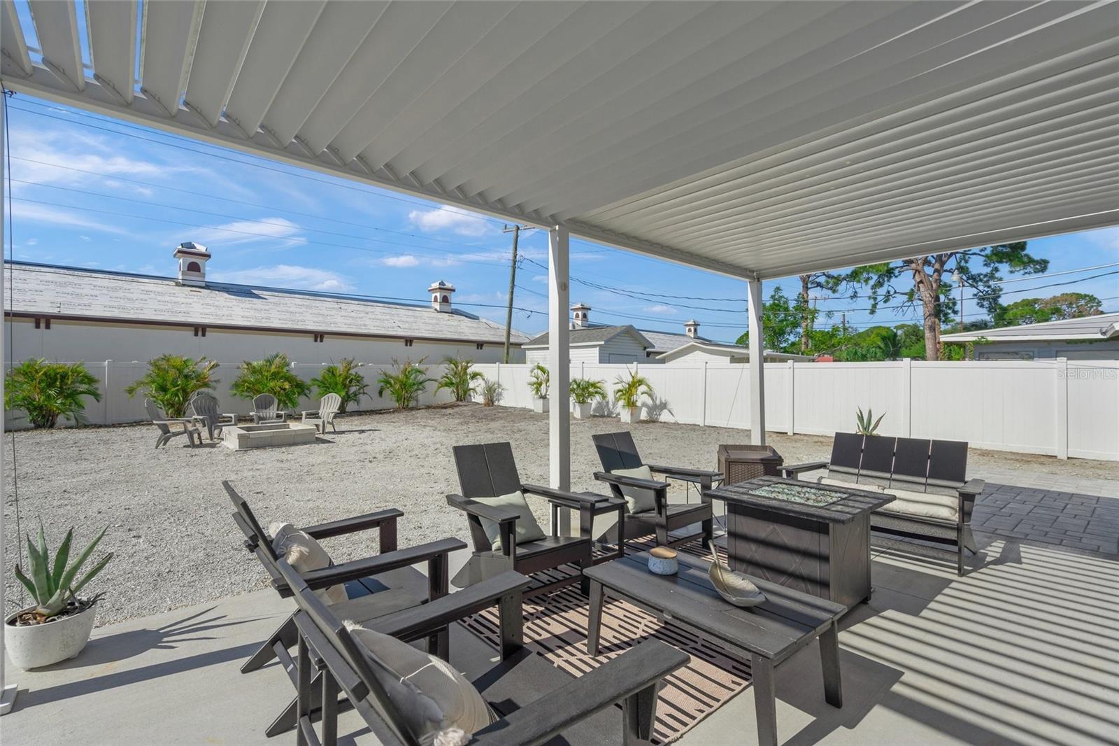 Image 34 of 47 For 744 Guild Drive