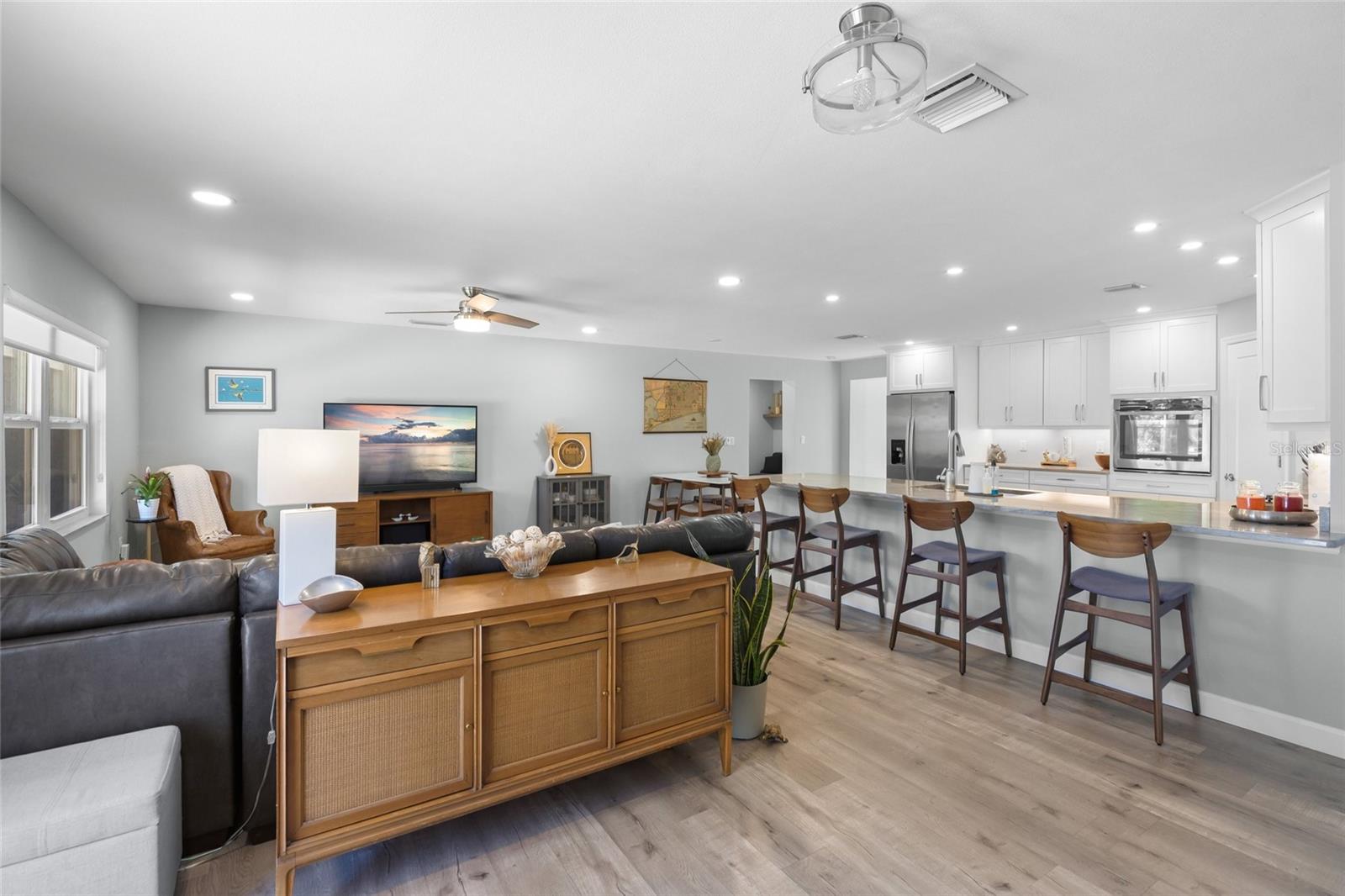 Image 4 of 47 For 744 Guild Drive