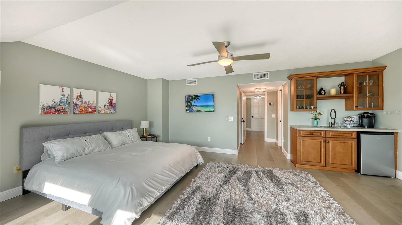 Image 31 of 50 For 7418 Westmoreland Drive