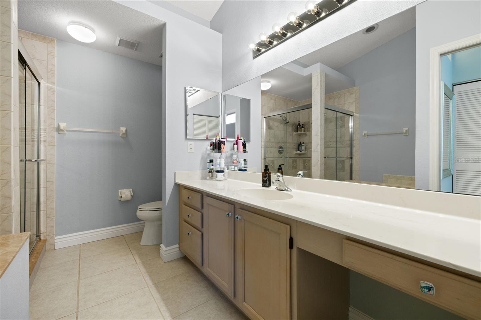 Image 17 of 44 For 4846 Raintree Street Circle E