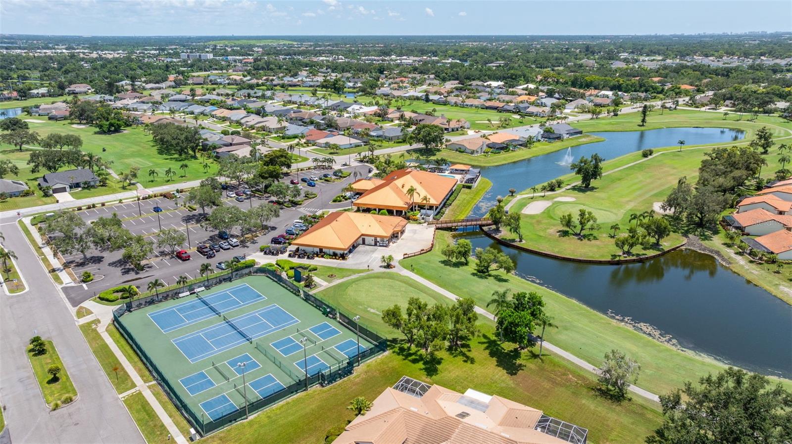 Image 46 of 48 For 4846 Raintree Street Circle E