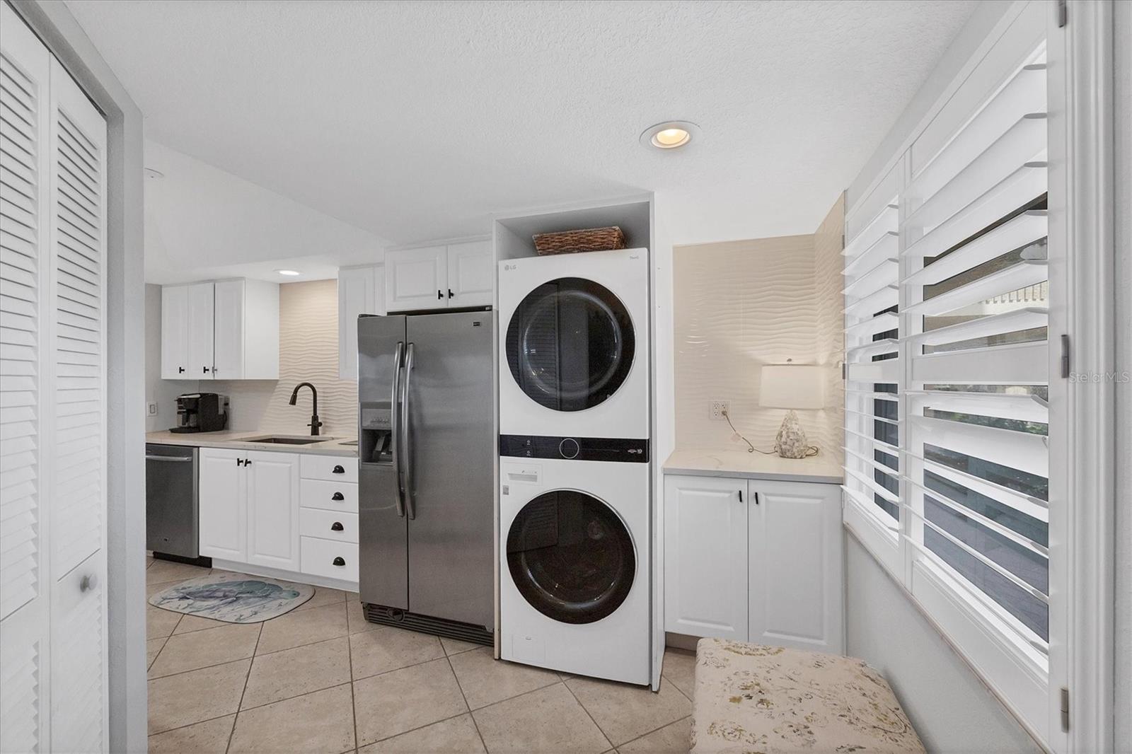 Image 11 of 32 For 4325 Gulf Of Mexico Drive 102