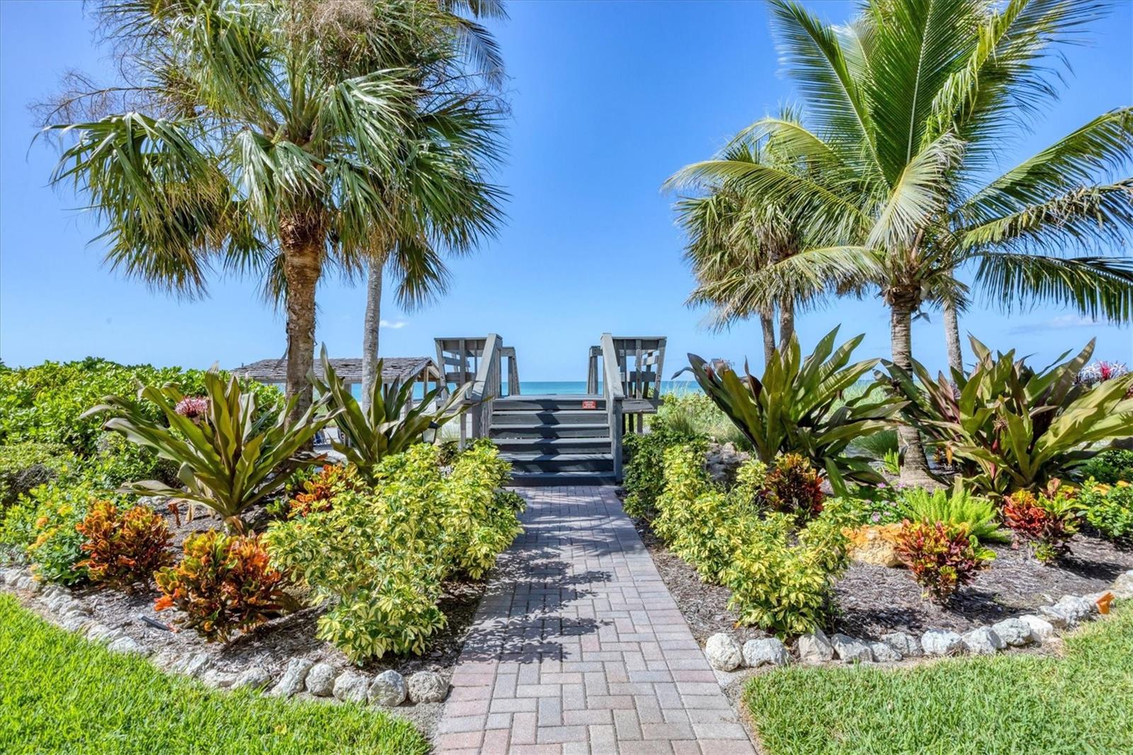Image 24 of 32 For 4325 Gulf Of Mexico Drive 102