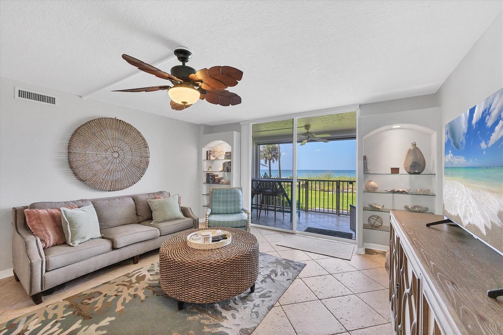 Image 3 of 32 For 4325 Gulf Of Mexico Drive 102