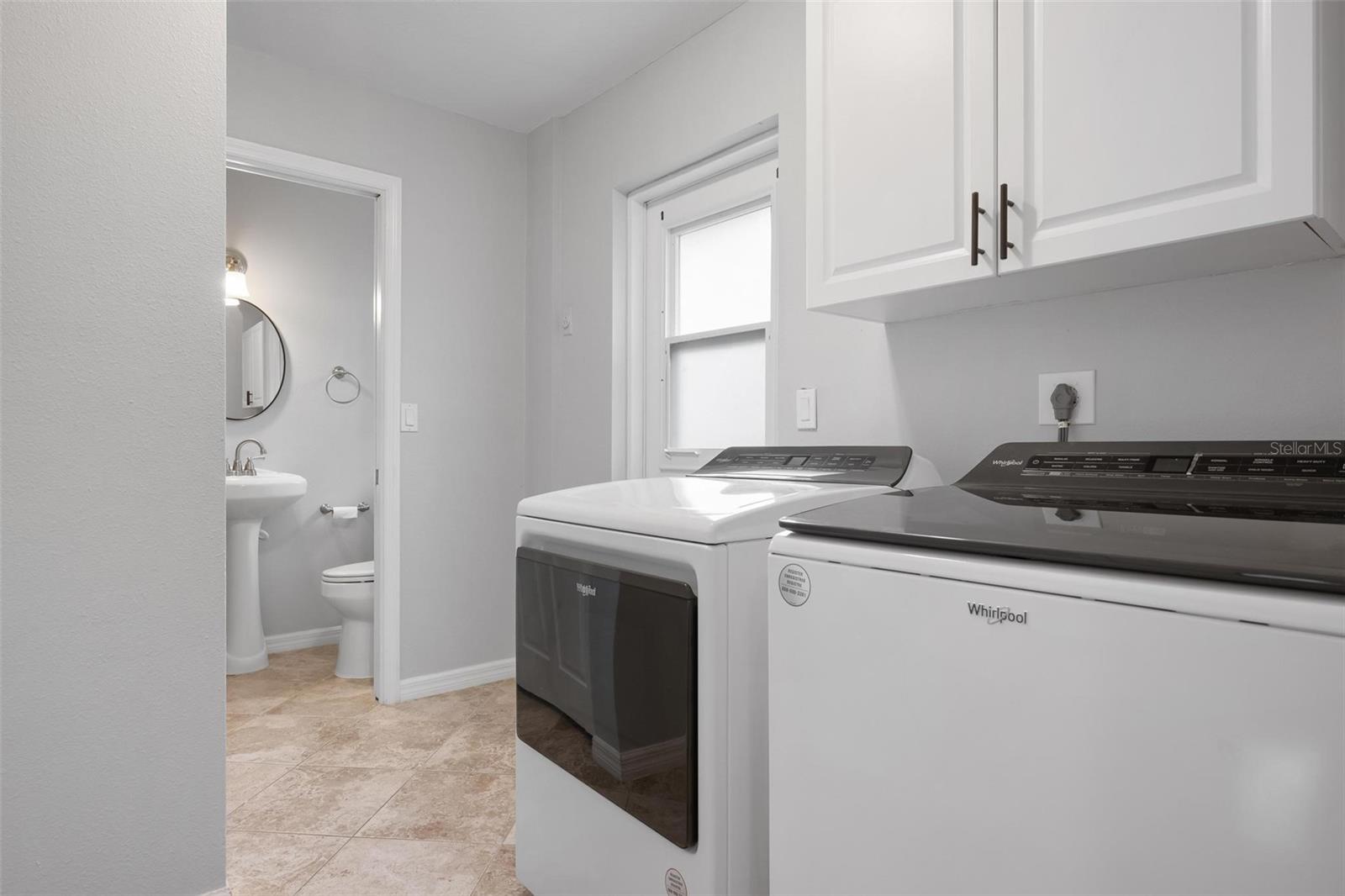 Image 17 of 33 For 4543 Galway Drive