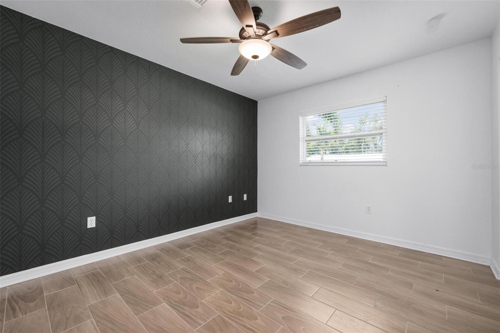 Image 19 of 33 For 4543 Galway Drive