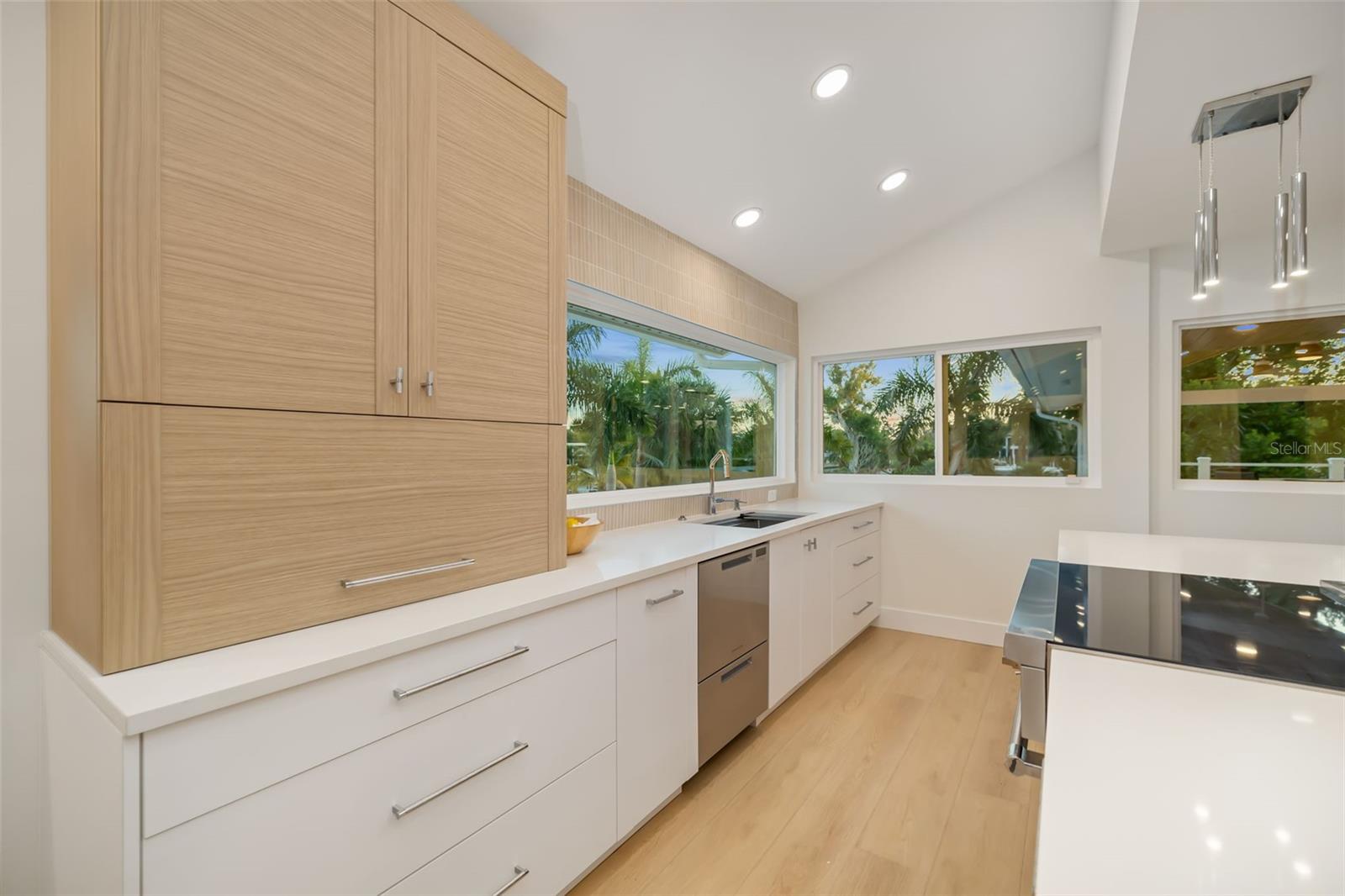 Image 20 of 55 For 225 Little Pond Lane