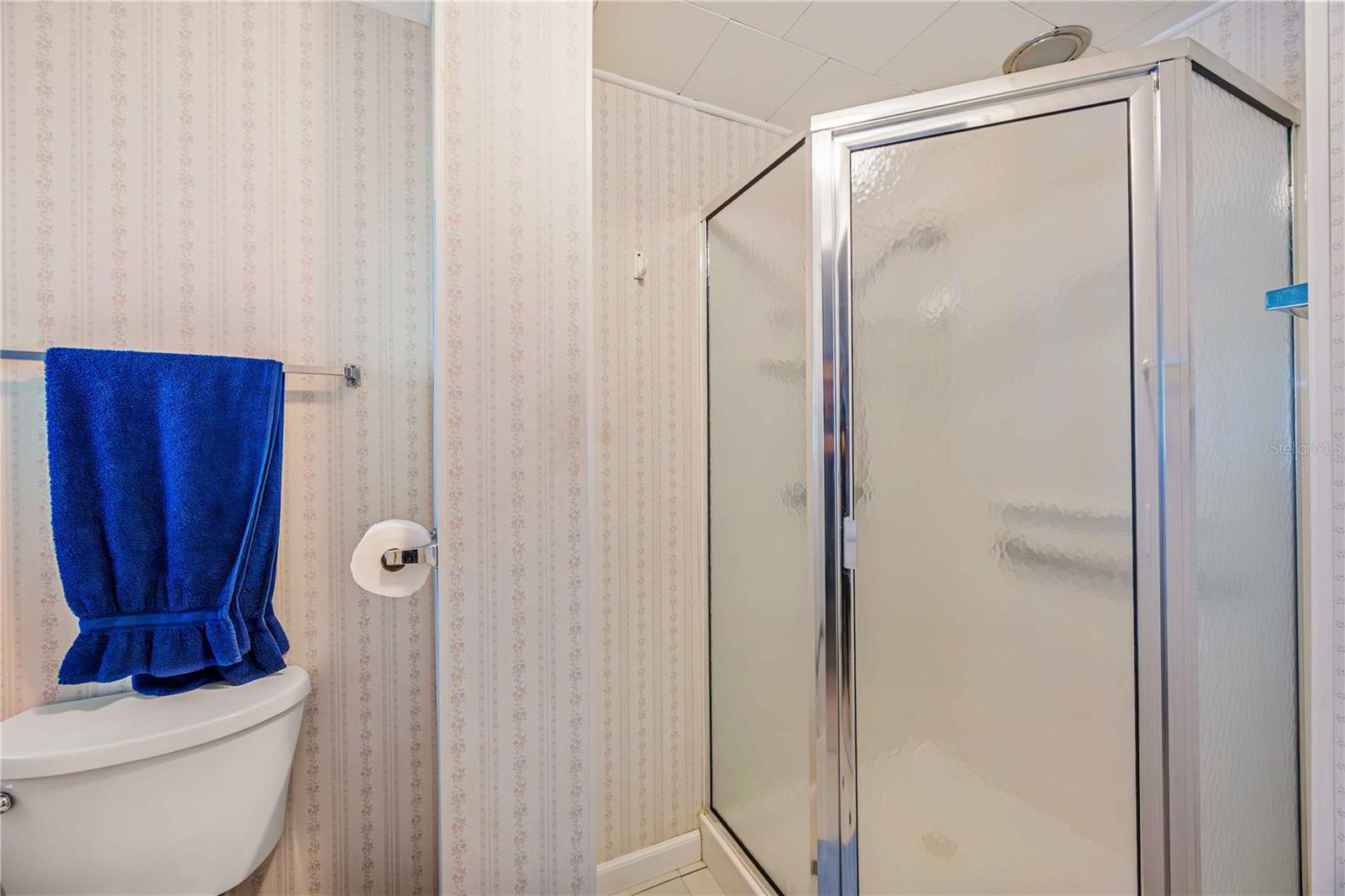 Image 18 of 25 For 5512 Colleen Drive
