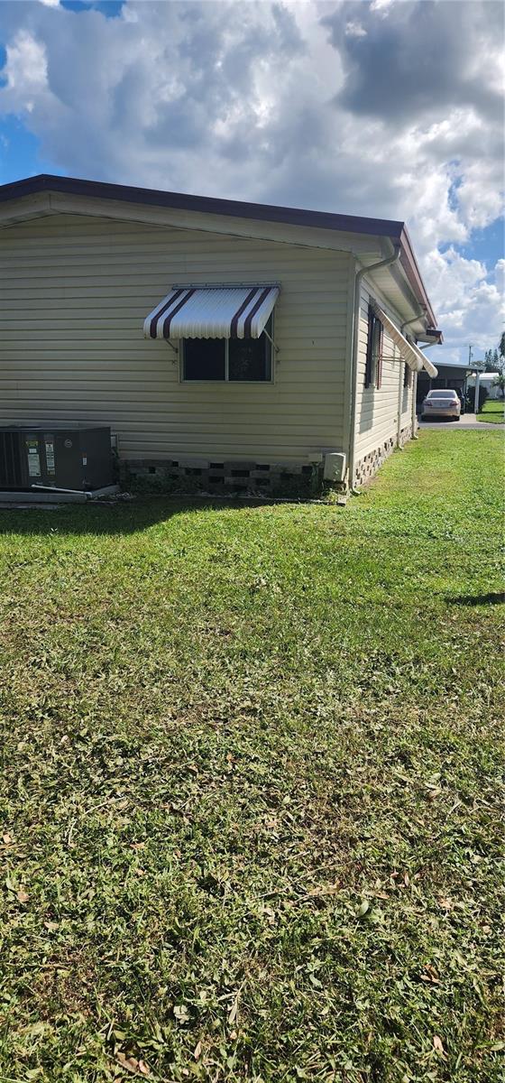 Image 27 of 48 For 5316 53rd Avenue E Q5