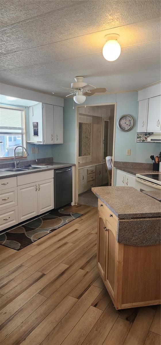 Image 44 of 48 For 5316 53rd Avenue E Q5