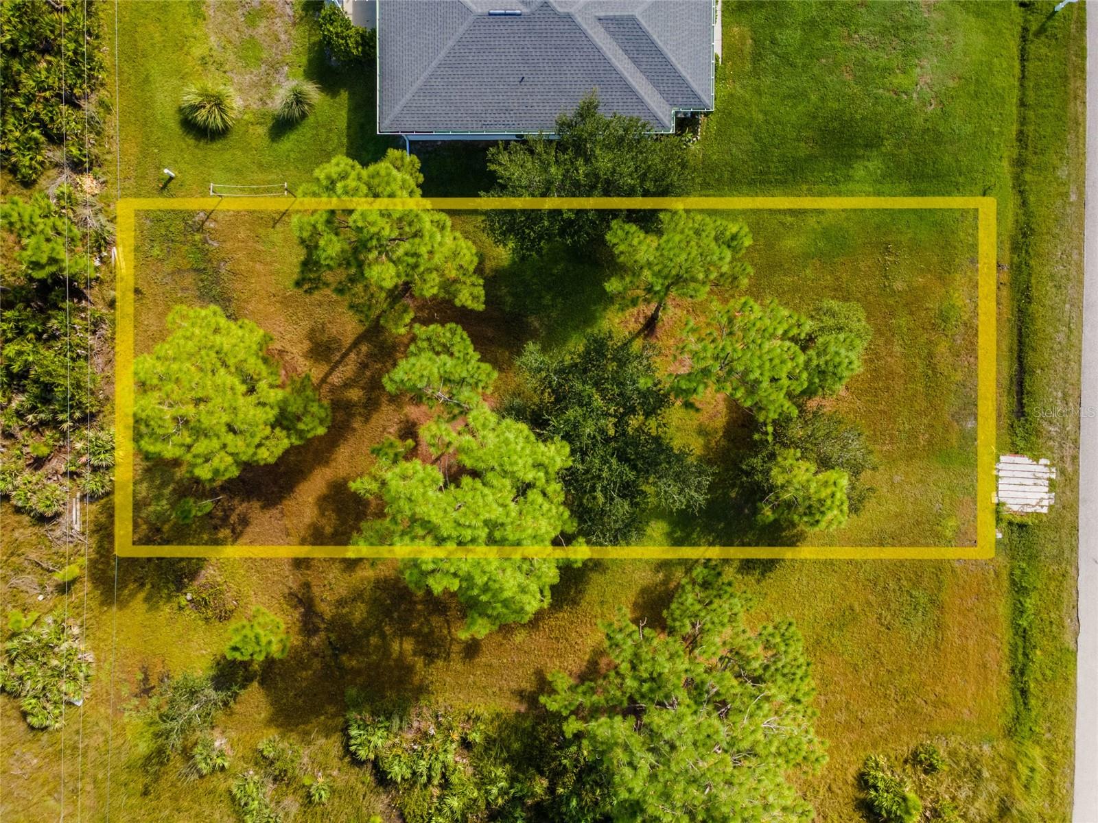 Image 2 of 10 For 28118 Chinquapin Drive