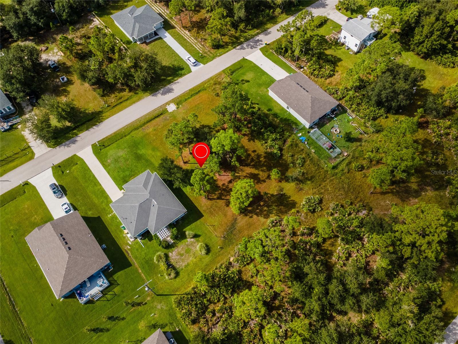 Image 4 of 10 For 28118 Chinquapin Drive