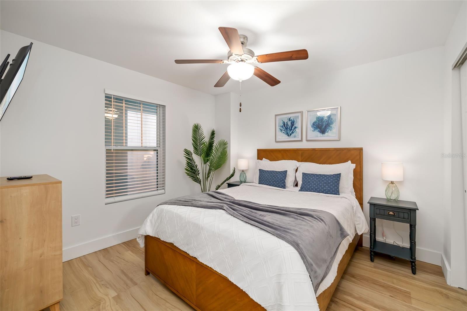Image 30 of 41 For 15305 1st Street E 201