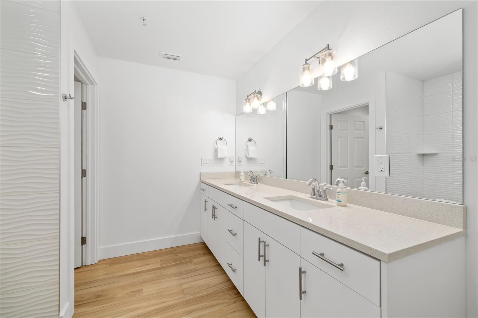 Image 31 of 41 For 15305 1st Street E 201