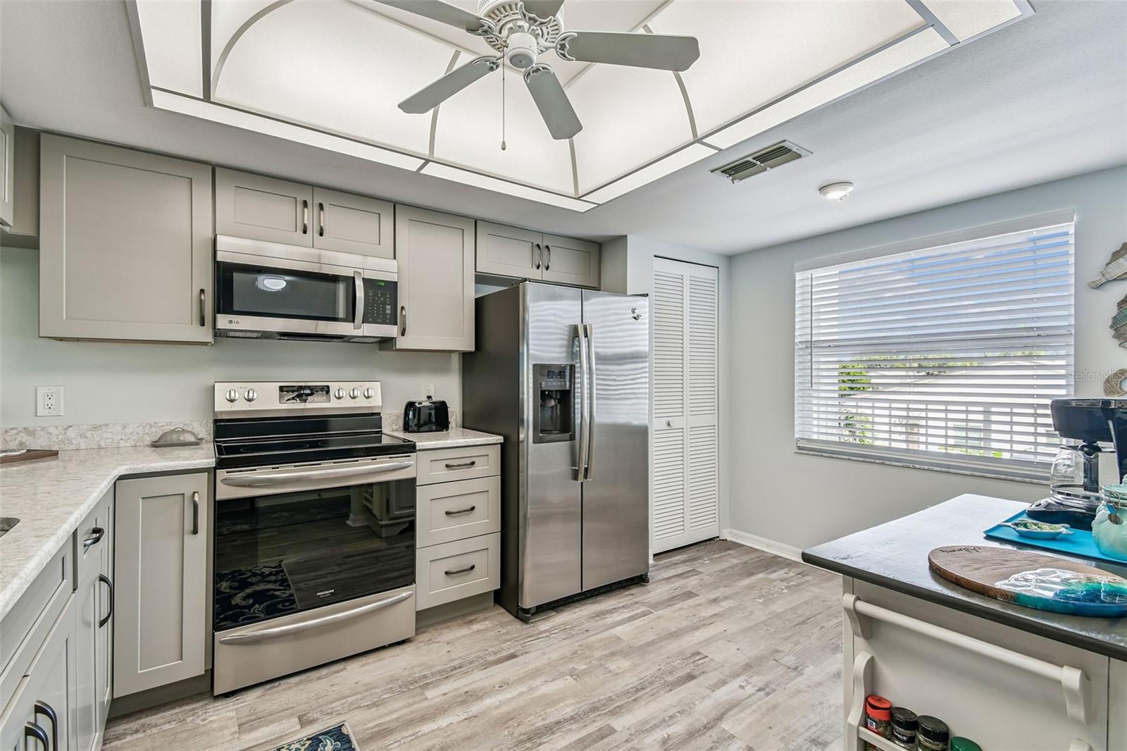 Image 4 of 46 For 7301 29th Ave Dr W  202