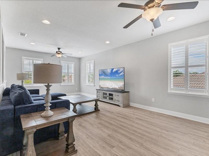 Image 37 of 91 For 6702 Soaring Eagle Way