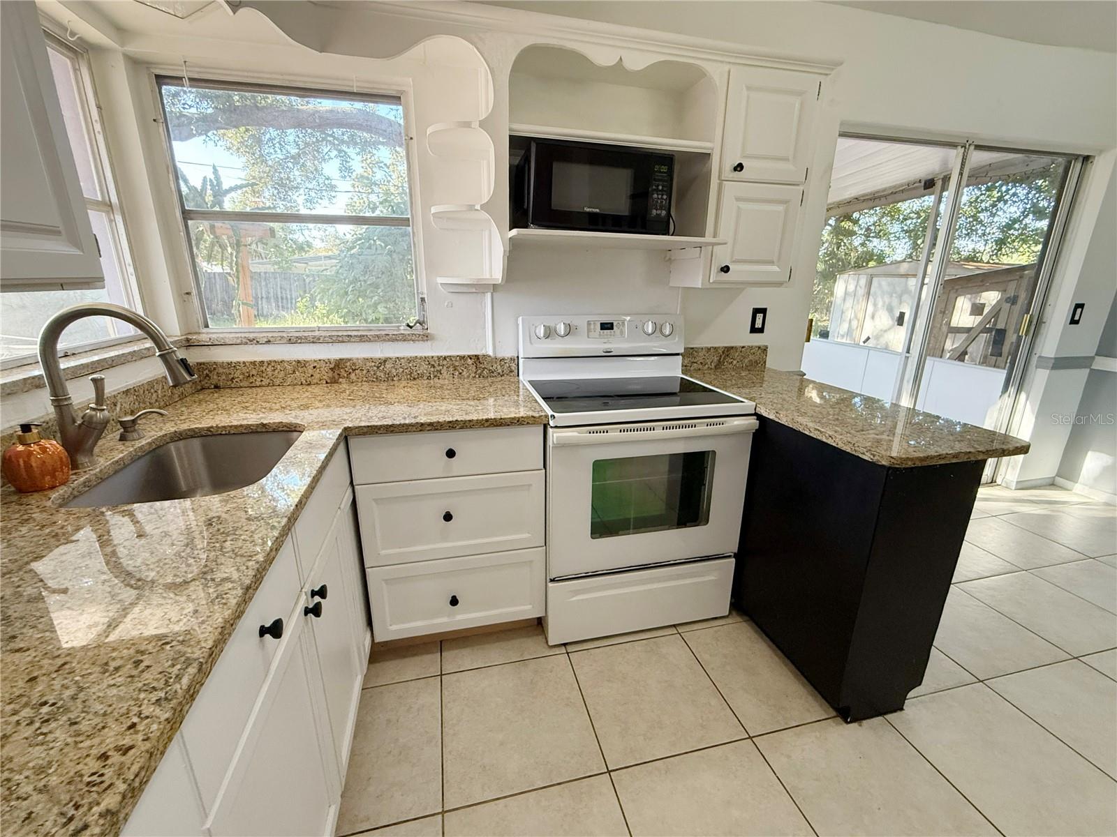 Image 13 of 29 For 3708 Lalani Boulevard