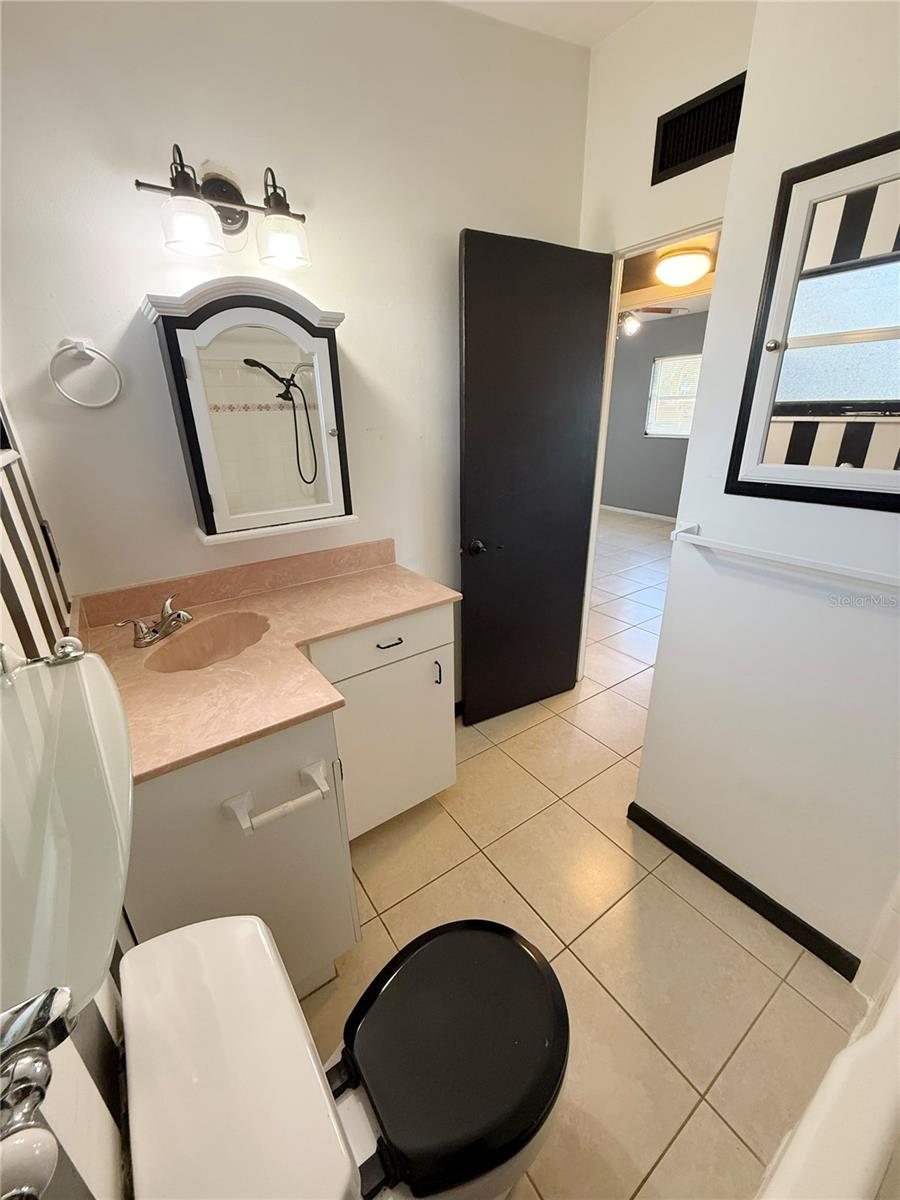 Image 19 of 29 For 3708 Lalani Boulevard